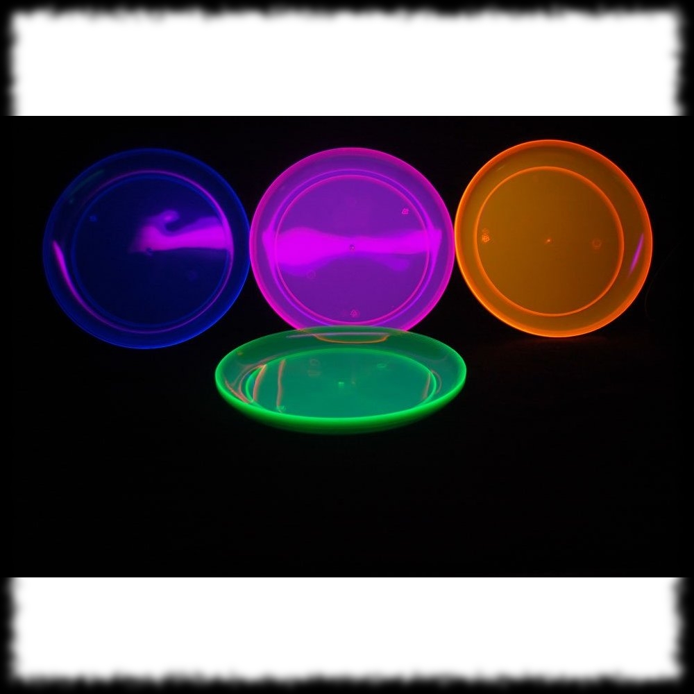 Black Light Reactive Dinner Plates For Halloween Parties