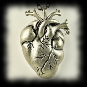 Anatomical Human Heart Necklace for Zombie Costume Ideas